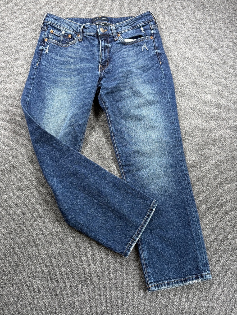 Classic Blue Women's Jeans - Mid Rise Aeropostale Size 10 Straight Leg Denim